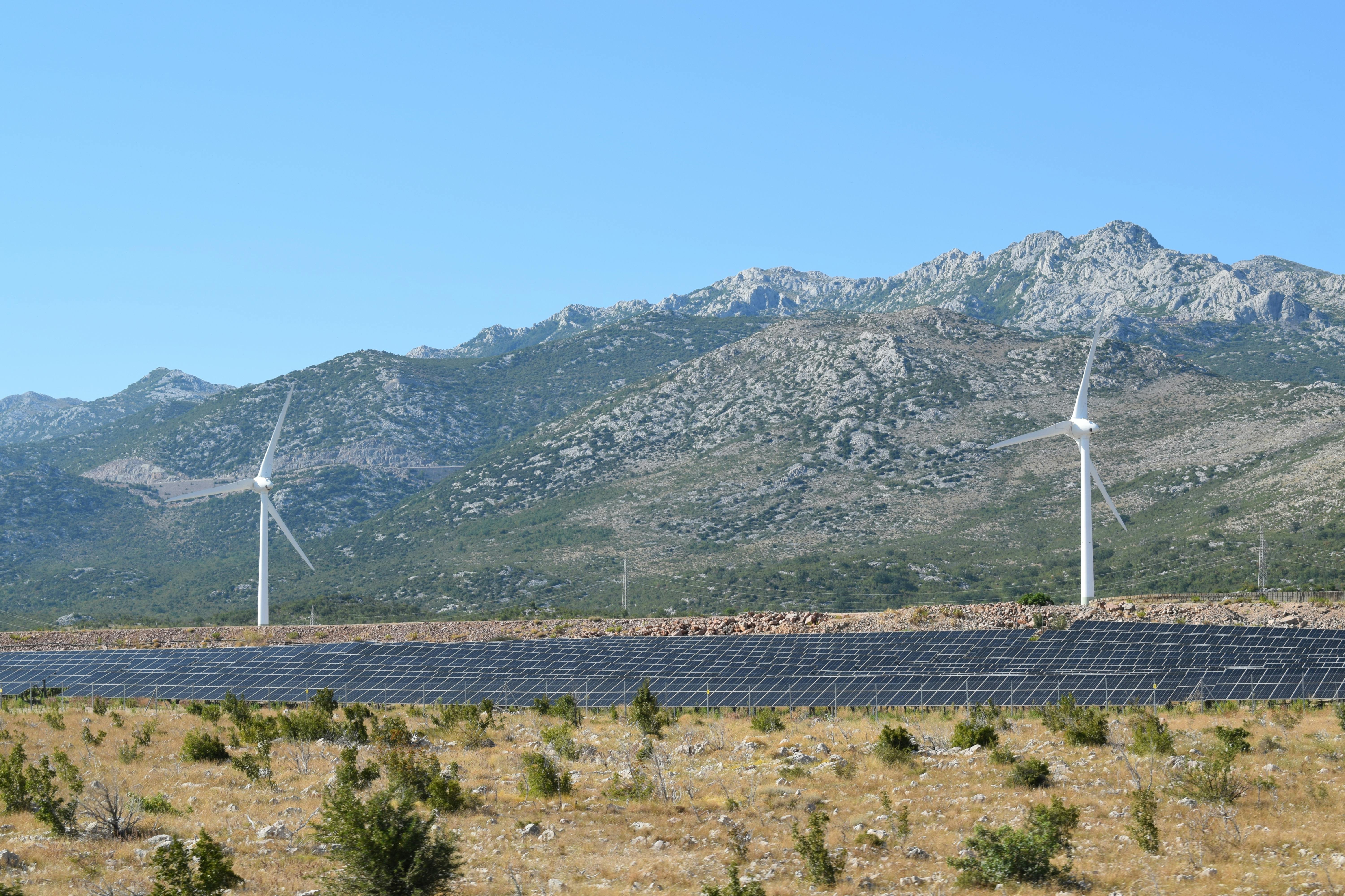 solar wind farm